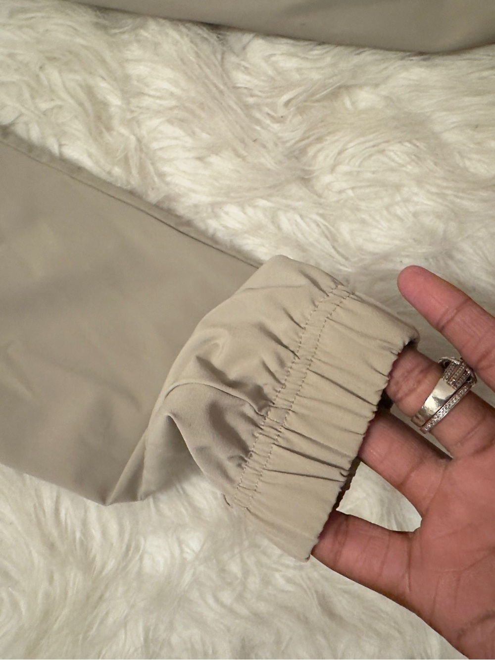 (2 pair) Under Armour Tan Cargo Jogger Pants size: Youth (L) - Picture 7 of 8